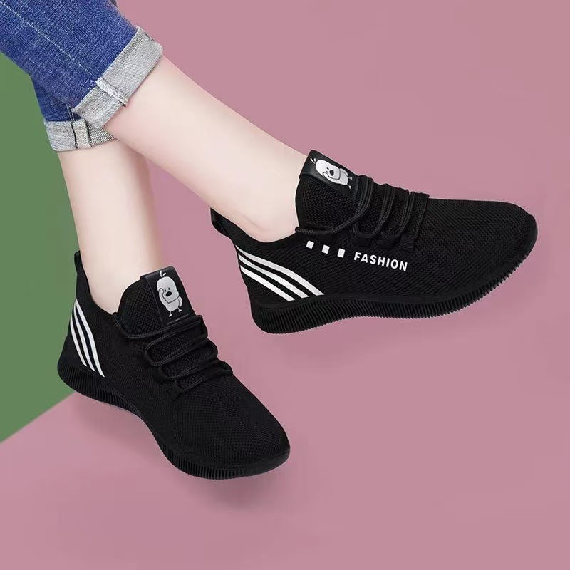 New Lace-Up Women's Sports Shoes, Breathable, Casual, Soft-Soled, Comfortable Student Shoes, One-Piece Drop-Shipping Lightweight Running Shoes
