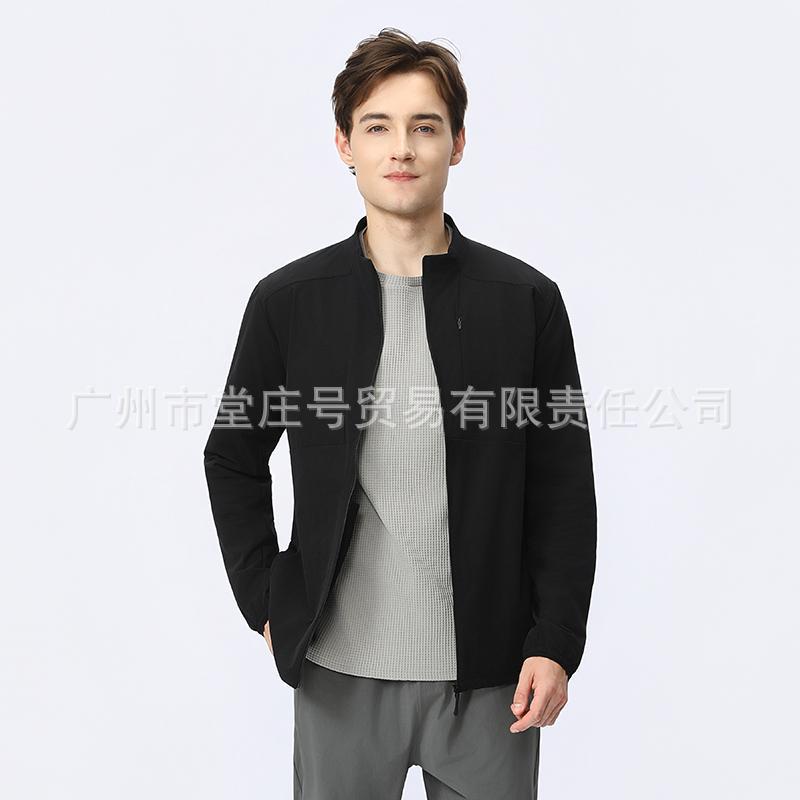 Cross-Border Wholesale Outdoor Sports Soft Shell Jacket Antibacterial and Water Repellent Fabric Men's Jacket Windbreaker Fashion Jacket