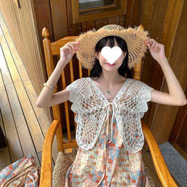 2025夏季设计感蝴蝶编制镂空马甲上衣开衫搭配吊带连衣裙女甜美