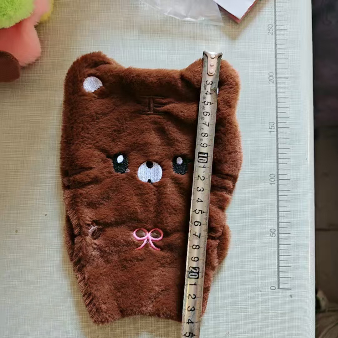 8 İnç Deri Kasa Toptan Oyuncak Deri Kılıf Peluş Oyuncak Sınırötesi Dış Ticaret Krallı Makinesi Özel Küçük Peluş Yarı Mamul Figür