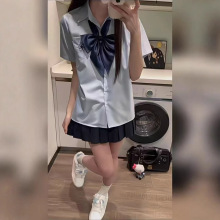 �WԺ��ϵ�{ɫ����̽��r�����OӋ�м�ɫ���A���޶�ȹ�p�g�@�����b