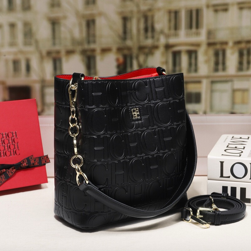 CHCH Solid Color Simple Classic Style Women's Shoulder Bag Large Capacity Letter Design Daily Commuter Handbag