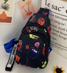 Bolsa para niños 2023 nueva bolsa de hombro de dibujos animados bolsa de pecho de tela de nylon ins bolsa de hombro de niña de moda al por mayor