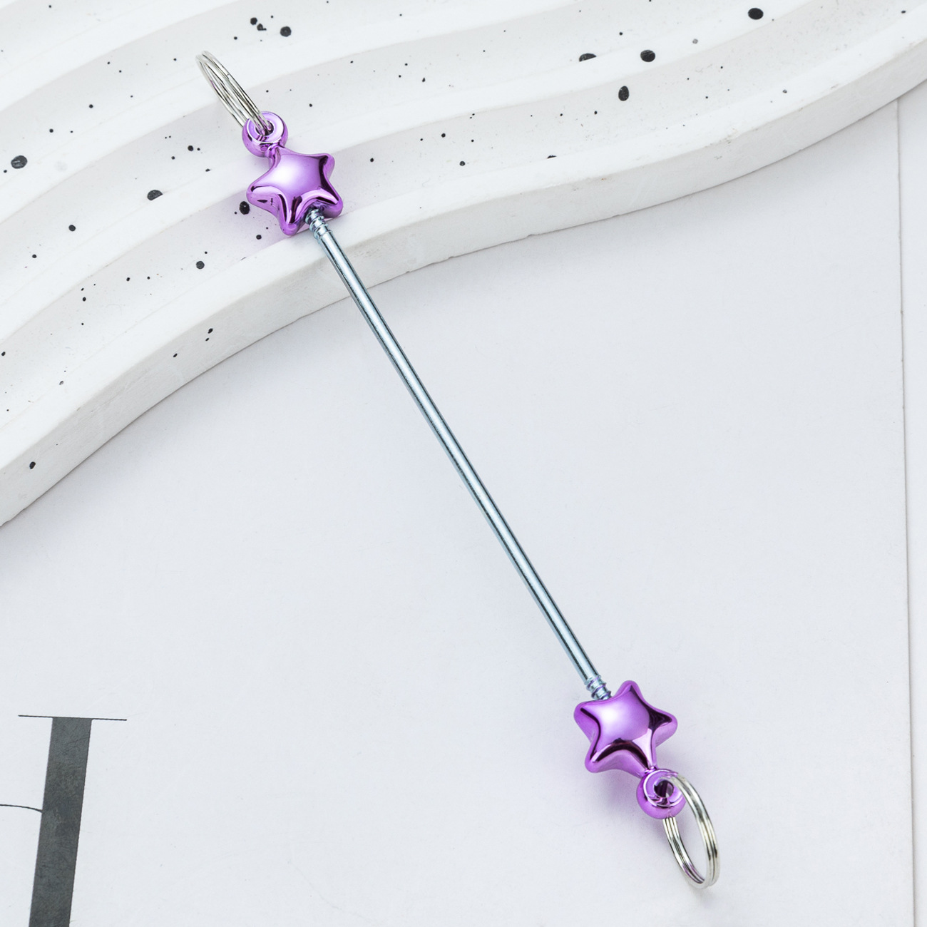 Creativo colgante de accesorios de llavero de amor con cuentas de bricolaje nuevo poste de plástico con cuentas accesorios de llavero con cuentas