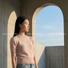 轻奢高版本早春新款羊绒毛衣女短袖圆领套头条纹字母泡泡袖针织