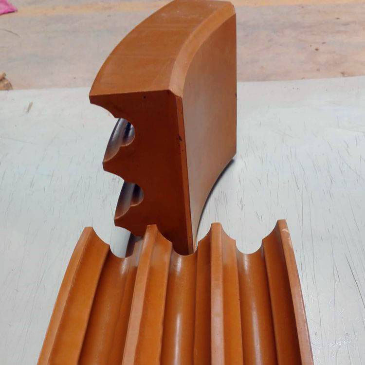 中昱供应四绳槽衬垫 卡轨车摩擦衬垫 卡轨车摩擦衬绳多种规格