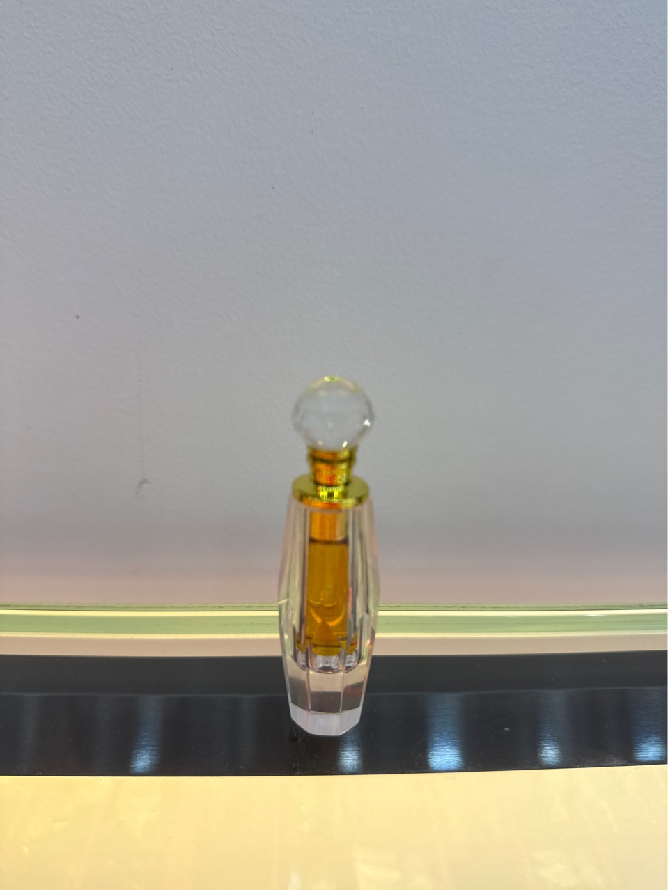 批发海南沉香精油熏香原料沉香木精油超临界古法蒸馏萃取香薰精油