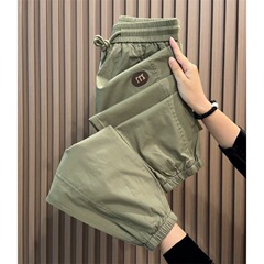 夏のアイスシルク薄いカジュアルパンツメンズ夏のトレンディなルーズレッグタイ9点スポーツワークウェアパンツメンズパンツ