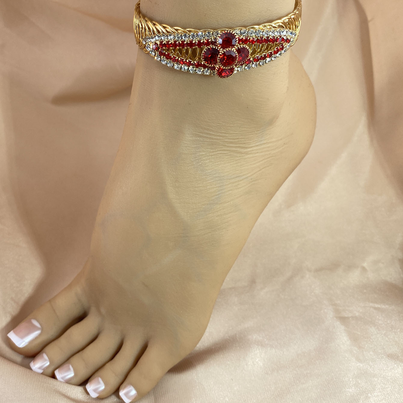 Cross-Border Spring Geometric Anklet with Rhinestone Inlay for Women, Summer Exquisite Chain, Fashionable and Versatile Trend