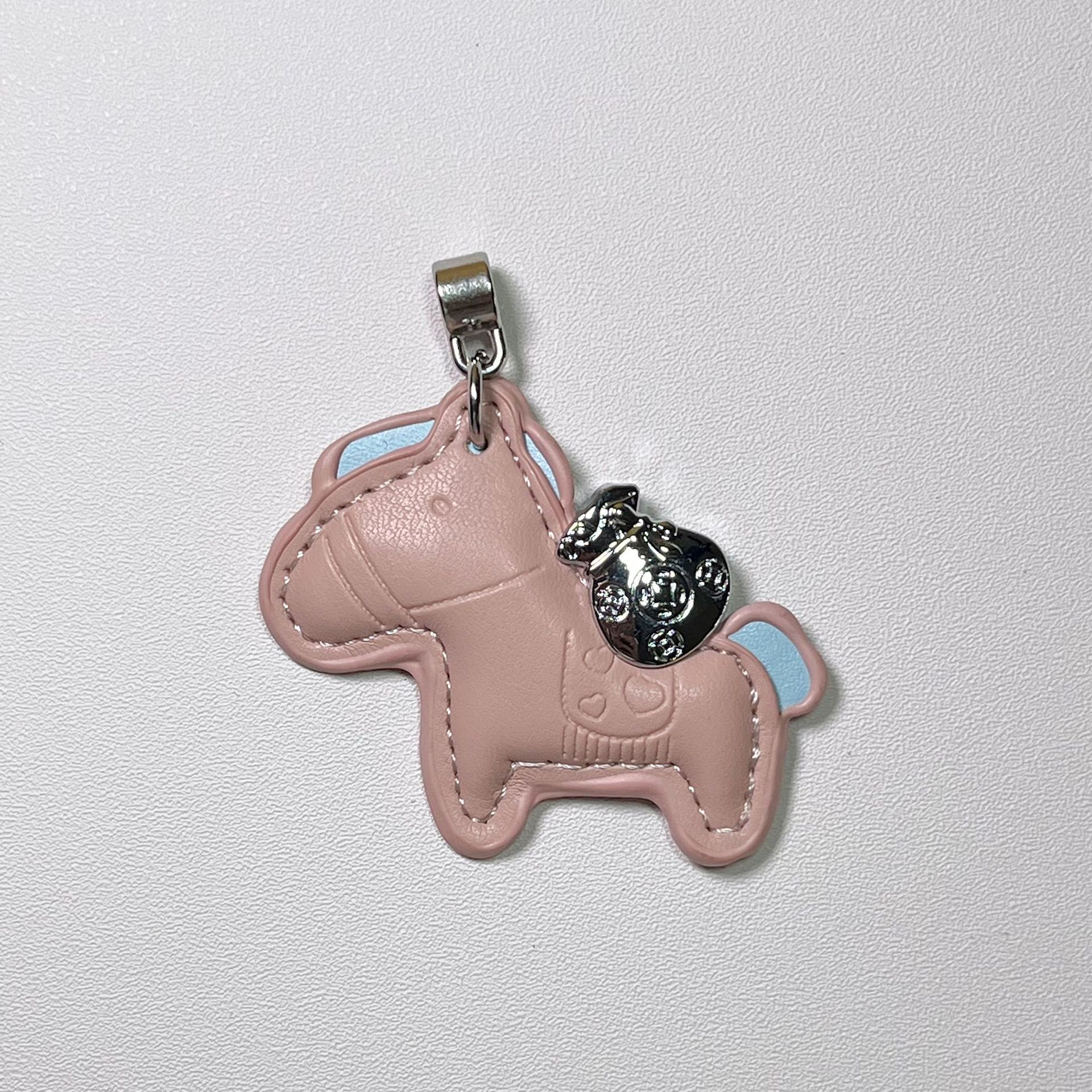 すぐにお金があります。