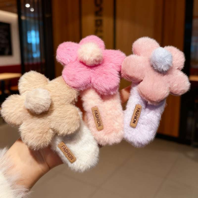 Korean Sweet Plush Flower Hairpin Multi-Color Gentle Design Girly Heart Side Bangs Clip Cute Hair Accessories