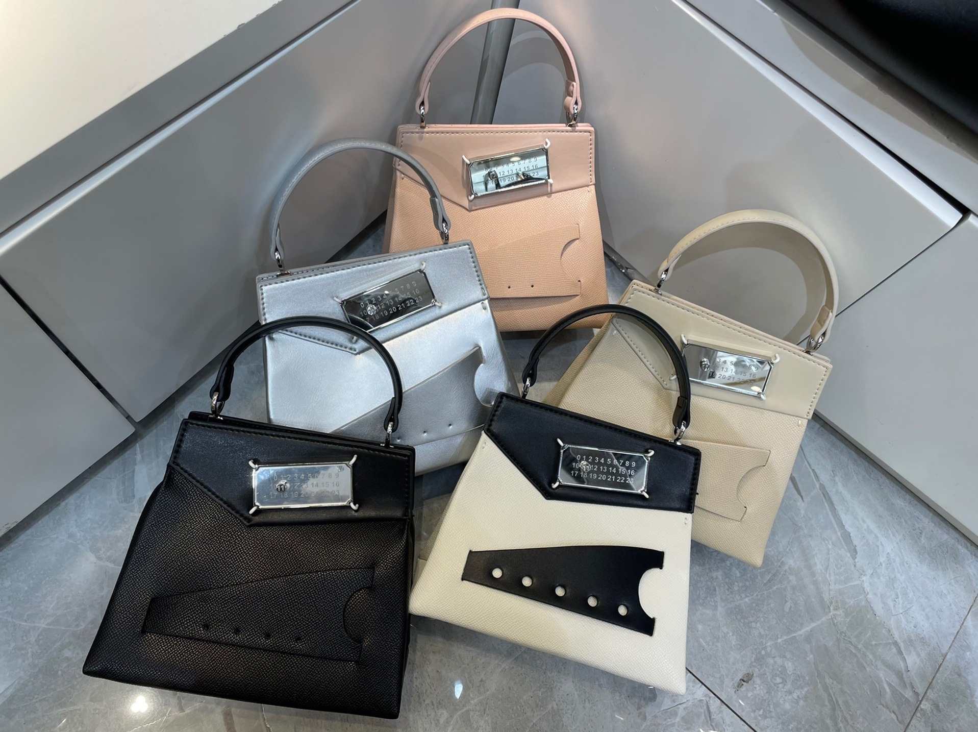 hmqViviiyNSAyin9WuaRt6lxHaNKYu4dBcgl