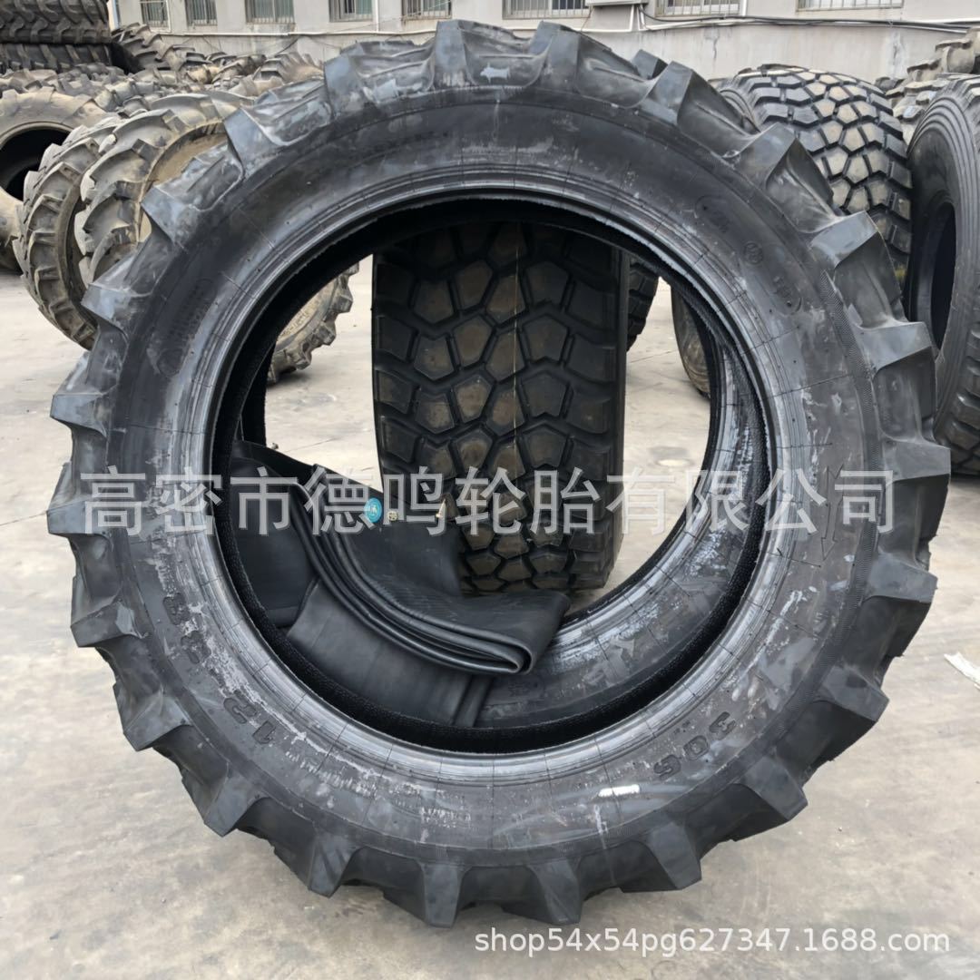 Suministro de fábrica agrícola espiga neumático 12-38 tractor neumático 15-24 nuevo