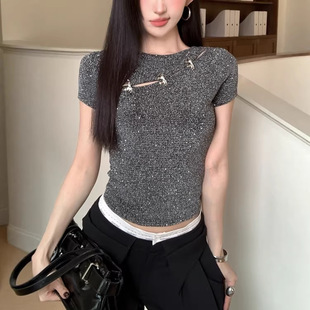 �Շ�������ǰ��ɴ������C荽��y�z����Ů�����U����������