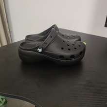 卡洛驰洞洞鞋Croc云朵泡芙小鲸鱼厚底老爹鞋户外沙滩鞋女鞋206302