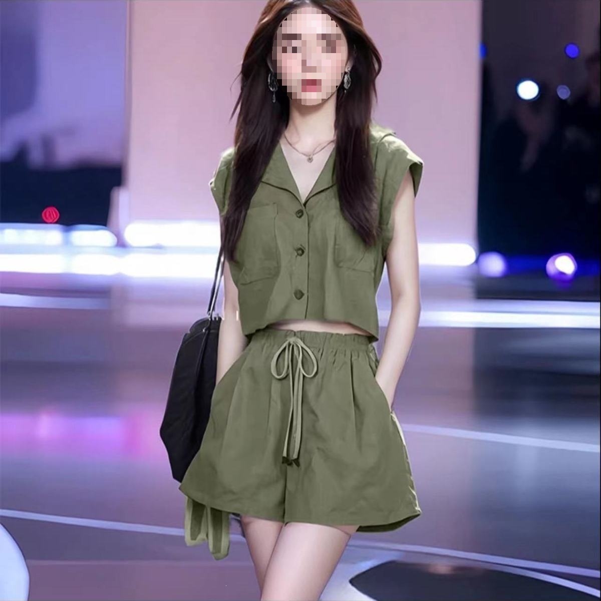 Bộ quần short nữ 2 mảnh phong cách tiểu hương thời trang 2026 — Trang phục [Áo hồng+Quần short hồng], Trang phục [Áo xám+quần short xám], Trang phục [Áo quân xanh+Quần short quân xanh] chi tiết 5