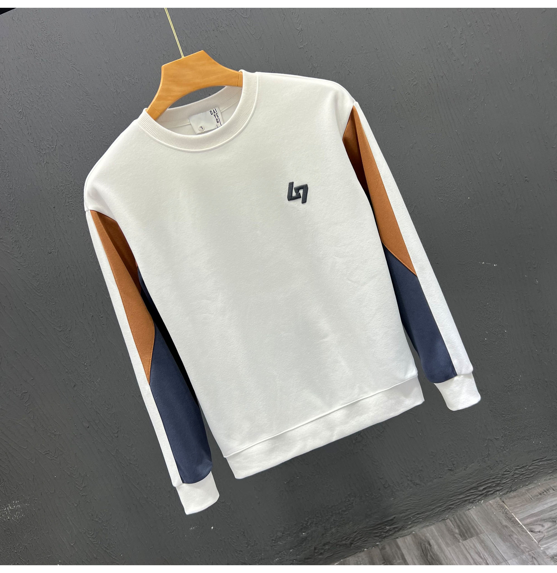 Młodzieżowa bluza z kapturem 2023, nowa, wiosenno-jesienna, męska, luźna koszulka z okrągłym dekoltem i dolną warstwą, modna i uniwersalna_voghion.com