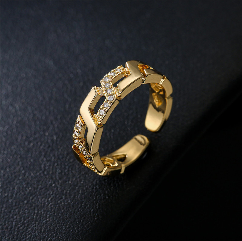 Hip-hop Twisted Chain Micro-inlaid Zircon Open Ring display picture 5