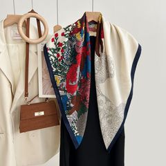 秋冬韩版披肩花朵印花高级感90*90大方巾仿绵羊毛秋水绒保暖围巾