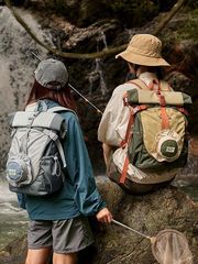 mrace徒步双肩包女轻便防水大容量露营包旅行书包运动户外背包男