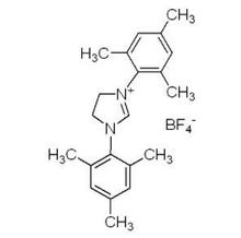 1,3-p(2,4,6-ױ)-4,5-fķ}  245679-18-9