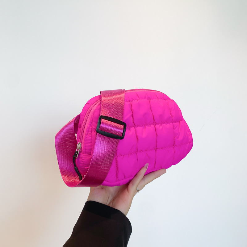 Bolsa de pecho casuales de cuadrillas suaves 2024 nueva moda versátil bolsa casuales simple ancha correa de hombro