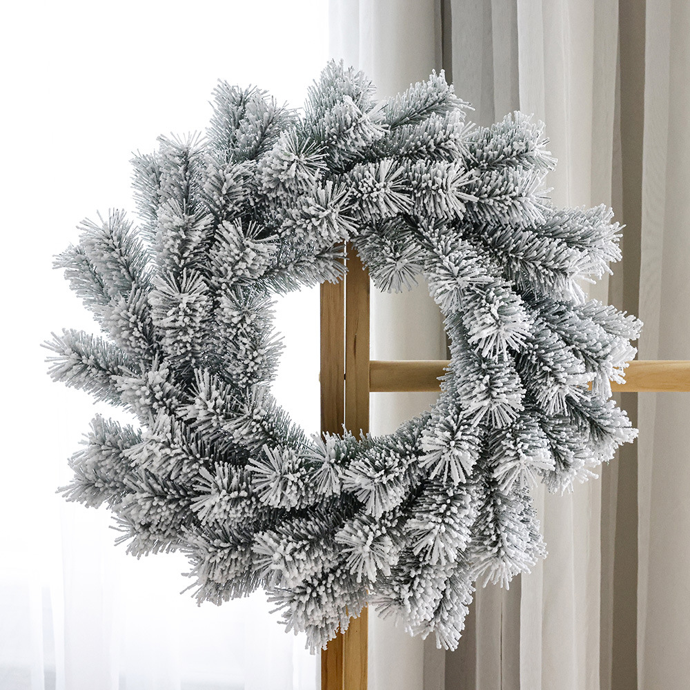 50CM flocado guirlanda decoración paisaje de nieve PVC / PE imitación puerta de árbol de Navidad colgar guirlanda decoración de árbol de Navidad