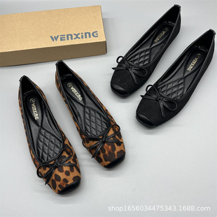 ���Q�¿�^�\�ں����Y������ЬŮ����ƽܛ�׷�ʽ�͹ű��y��Ь��