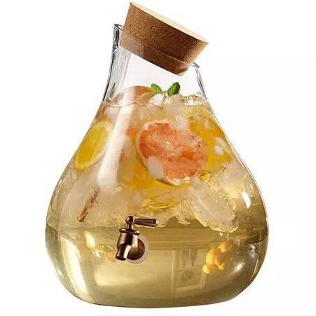 Jugo de gran capacidad con tapones de madera con grifo vidrio transparente frasco de vino 8L botella de agua fría roja de red fría fría frasco de bebidas comerciales