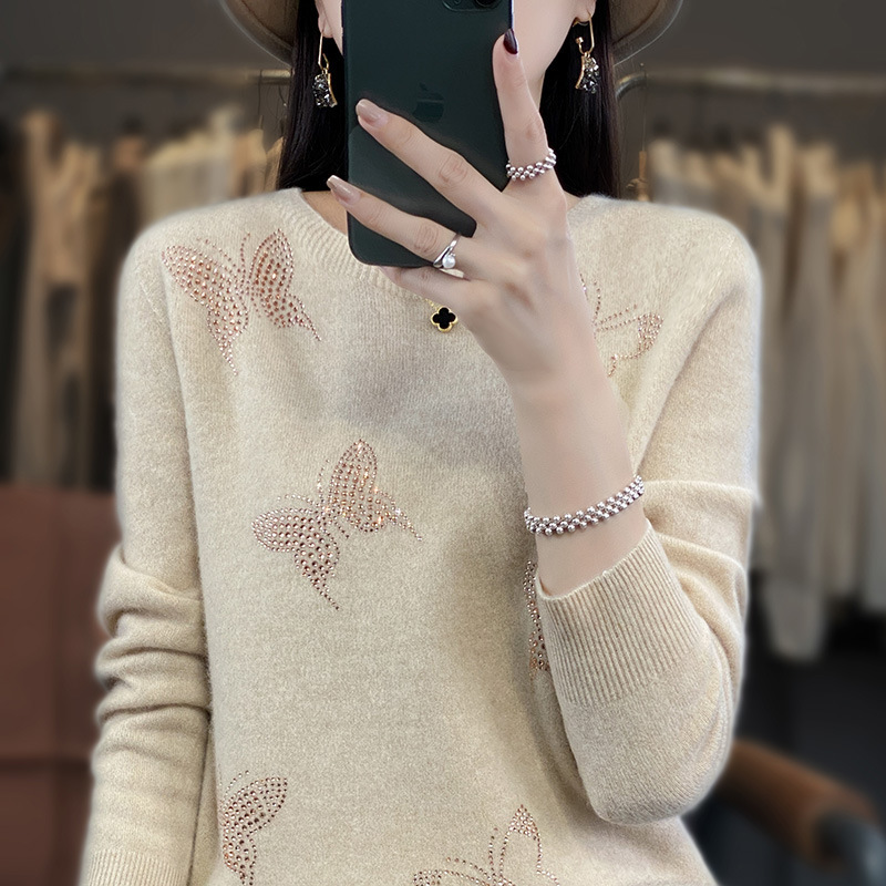Hot Diamond Butterfly Flower Crewneck Long Sleeve Sweater Women's Autumn and Winter New Elegant Loose Top Fashion Base Shirt Trend Hot Diamond Butterfly Flower Crewneck Long Sleeve Sweater Women's Autumn and Winter New Elegant Loose Top Fashion Base Shirt Trend