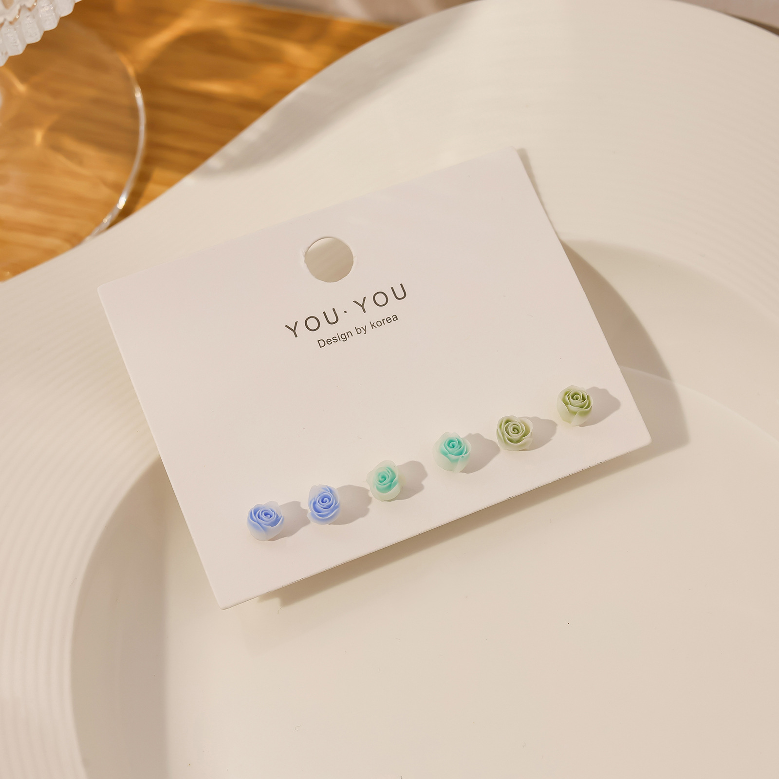 Juego de pendientes de aguja de plata simple y pequeño, combinación de pendientes geométricos de amor, pendientes lindos y dulces de todo fósforo, puesto al por mayor