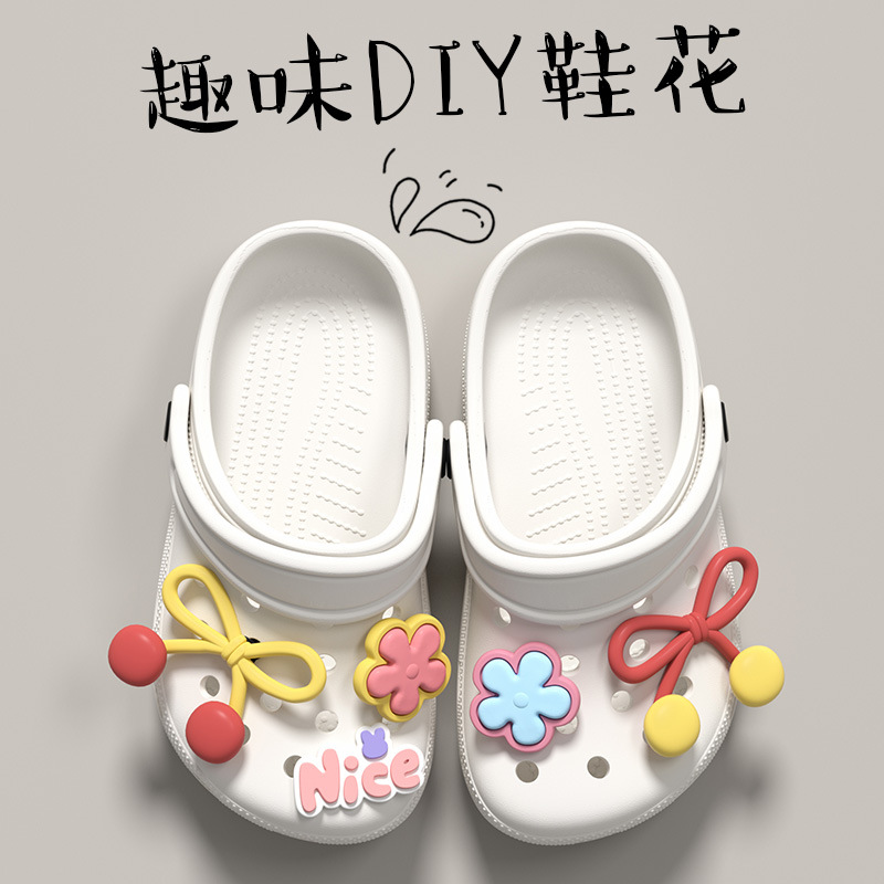 Baotou children's clogs for boys and girls, 2026 new summer home non-slip baby beach sandals for girls to wear outside