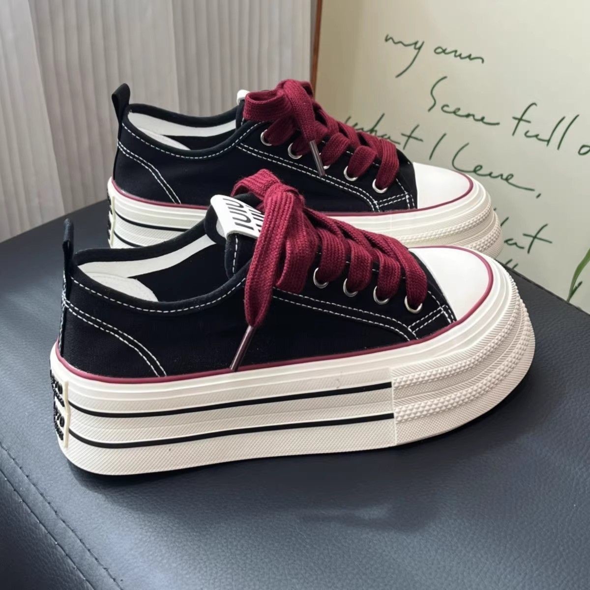 2025 New Autum Platform Sole Casual Versatile White Shoes Sneakers Thickness Increased Students Breathable Canvas Shoes for Women