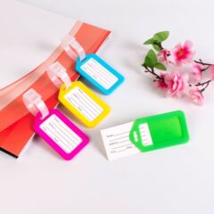 スポットプラスチック荷物タグ、名札、物流タグ、トロリーケースチェックタグ、航空機タグ、搭乗券