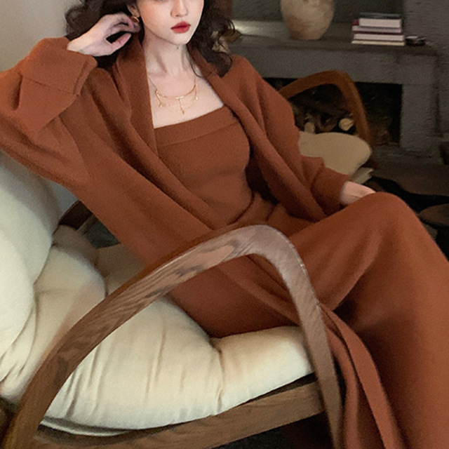 Fashion Retro Hong Kong Style Bag Hip Split Tube Top Knitted dress Women's Autumn and Winter Thickened Long Sweater Cardigan suit Fashion Retro Hong Kong Style Bag Hip Split Tube Top Knitted dress Women's Autumn and Winter Thickened Long Sweater Cardigan suit