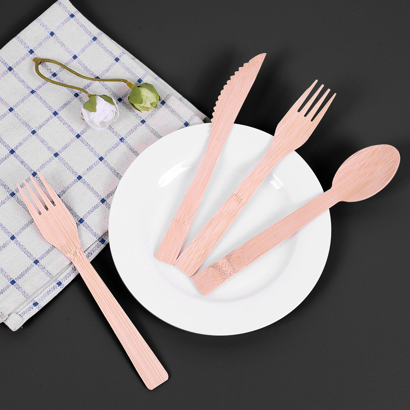 Cuchillo desechable de bambú, tenedor y cuchara de madera de bambú sin pintura sin cera vajilla occidental portátil 17CM conjunto de tres piezas grabado LOGO al por mayor