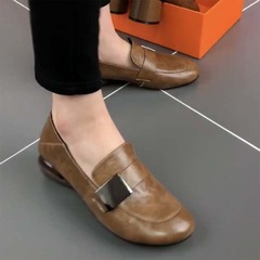 円頭楽福靴女靴シングル靴2025春の新型ソフト底低ヒール靴英倫ソフト皮母シングル靴女
