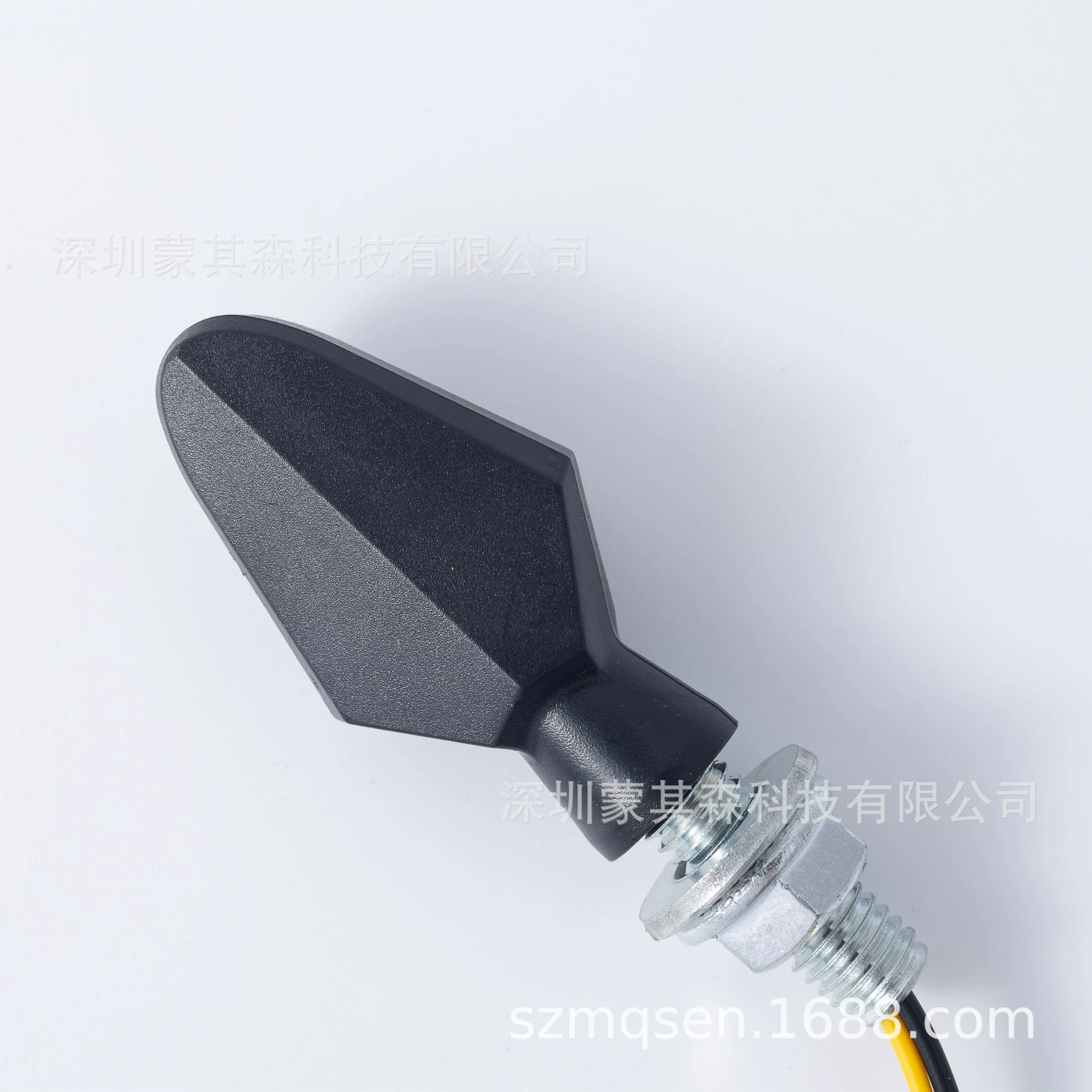 蒙其森 Motorcycle LED turning lamp 3LED sacral saury 12V suitable for motorcycle modification black riding 318