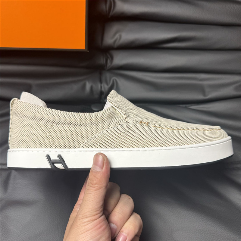 Simple Sneakers for Men, Breathable Loafers, Outdoor Casual Shoes, Fashionable New Style Genuine Leather Comfortable Slip-On Slip-Ons for Men