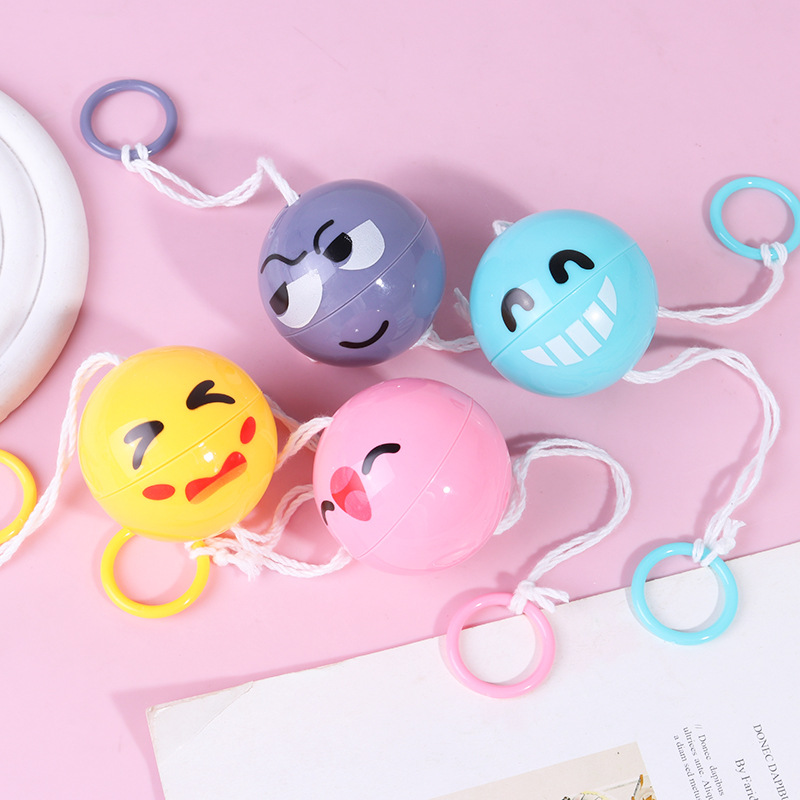 Juguete volante con silbato, coordinación mano-ojo