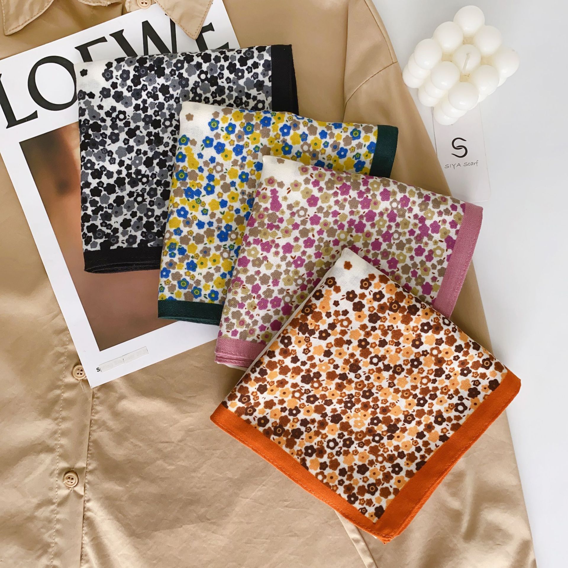 Nueva Impresión de espiga pequeña bufanda cuadrada cálido terciopelo estilo coreano fresca pequeña flor cálida bufanda decorativa en stock