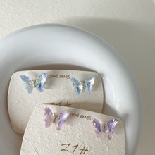 幻彩极光蝴蝶耳钉钛钢蓝色水晶蝴蝶耳钉女款夏天甜美风气质百搭耳