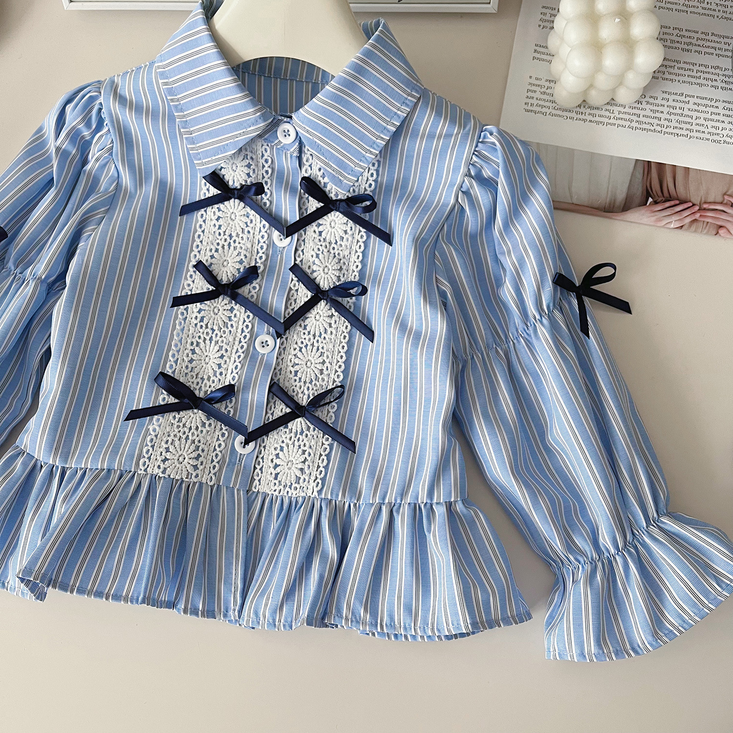2024 autumn new Korean version girls' striped small bow shirt, women's treasure pleated short skirt two-piece set 67591_voghion.com