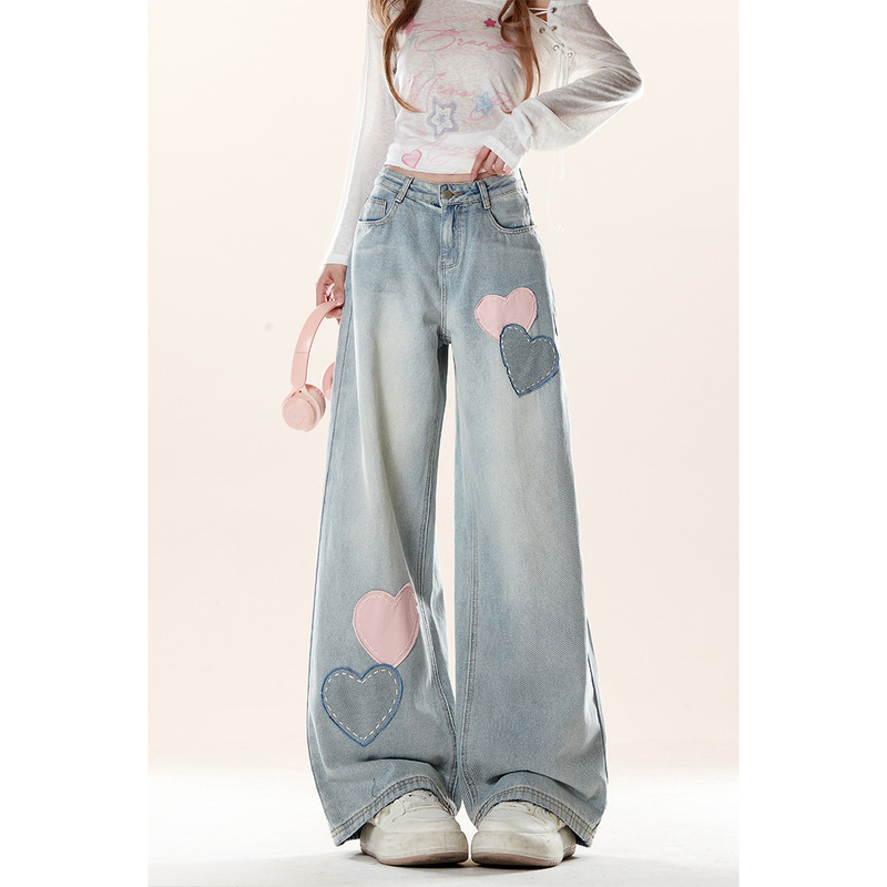 Natural Astringent American Retro Heart Patch Washed Jeans for Women in Spring and Autum Loose Slimming Look Street Wide Leg Pants