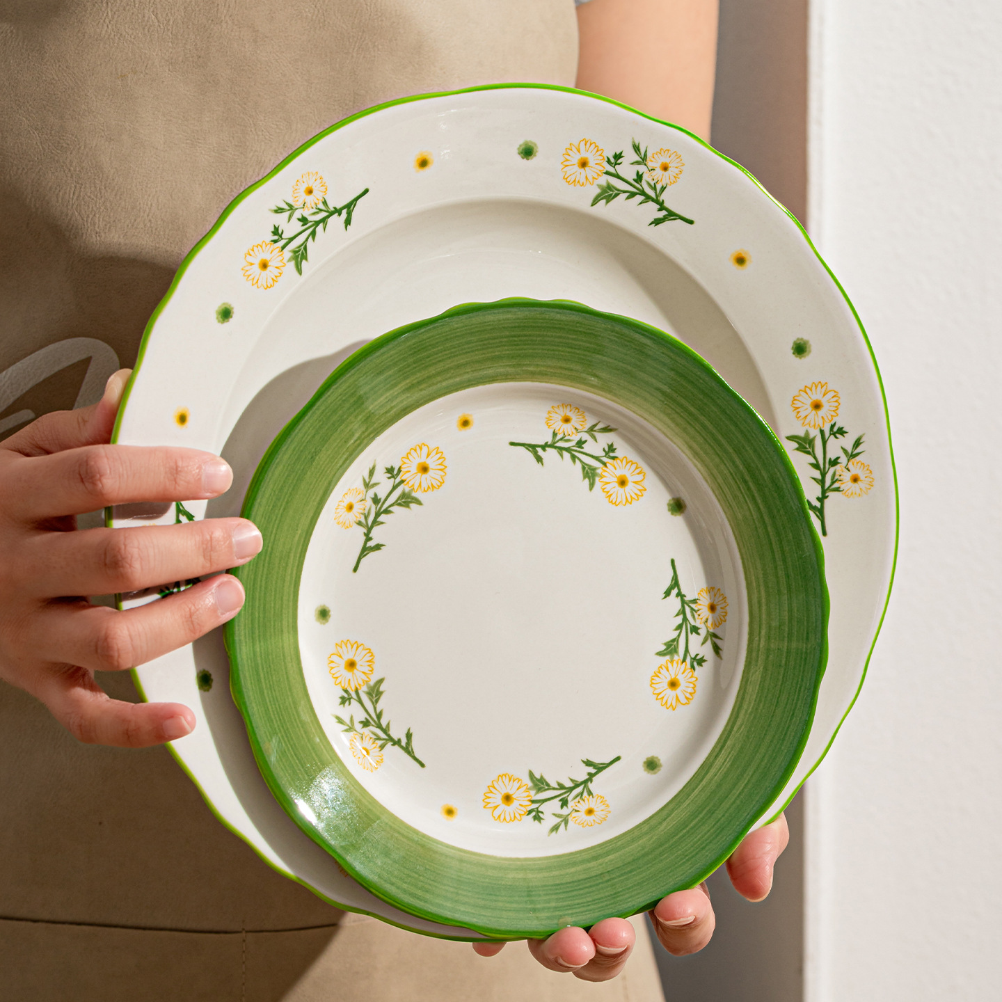 Petita margarita fresca platos de platos nuevos platos de cerámica cubiertos esmalte platos de platos de color platos de platos superficiales set de platos profundos