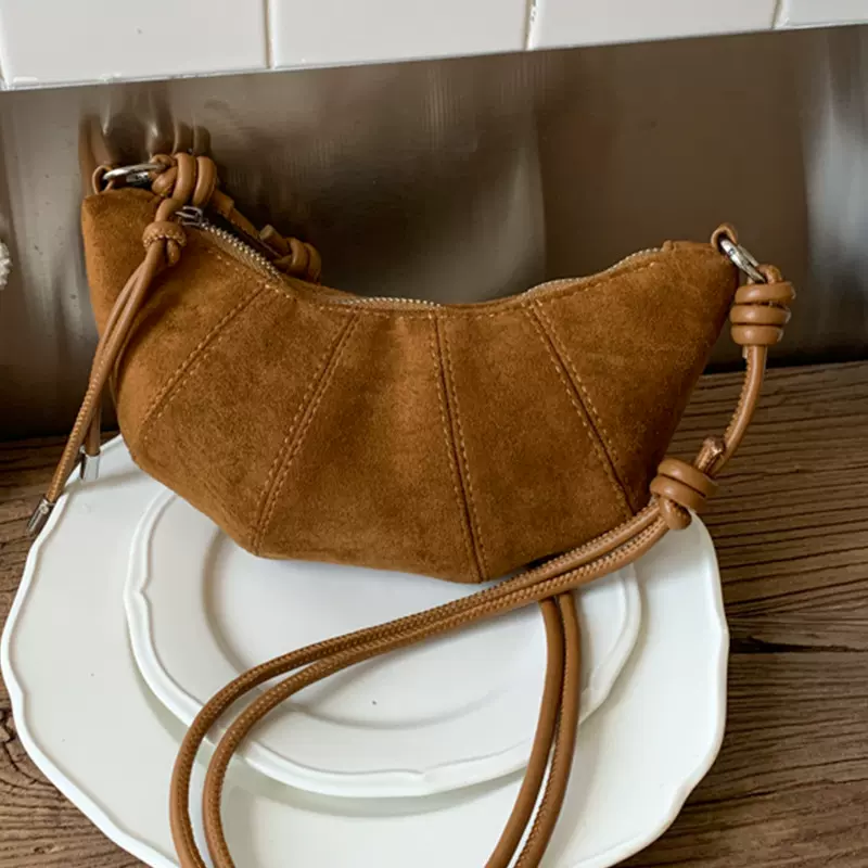 跨境磨砂包包女高颜值洋气新款时尚百搭单肩腋下斜挎包通勤饺子包