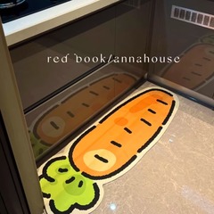 にんじんマットキッチン専用じゅうたん吸水滑り止め防油は、汚れに強い珪藻泥の足マットを拭くことができる