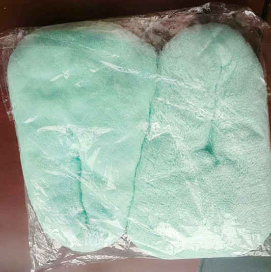 파란 못생긴 물고기 신발