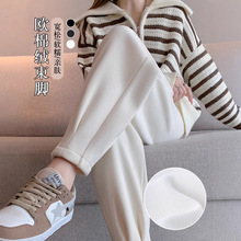 雪尼尔运动裤女装秋冬季2025新款加绒束脚灯芯哈伦休闲小脚卫裤子