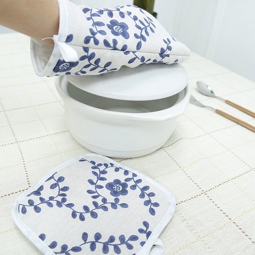 Nordic ins style oven gloves kitchen microwave oven insulation mat high temperature baking anti-scalding thickened gloves wholesale